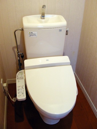 脱臭付きのウォシュレットへ 脱臭付きのウォシュレットへ